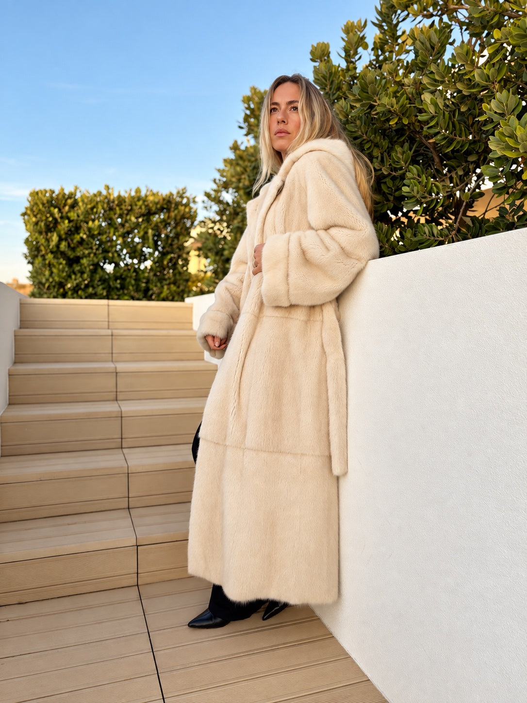 Palomino mink coat, side full view